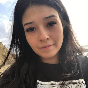 Meet your Posher, Abigail